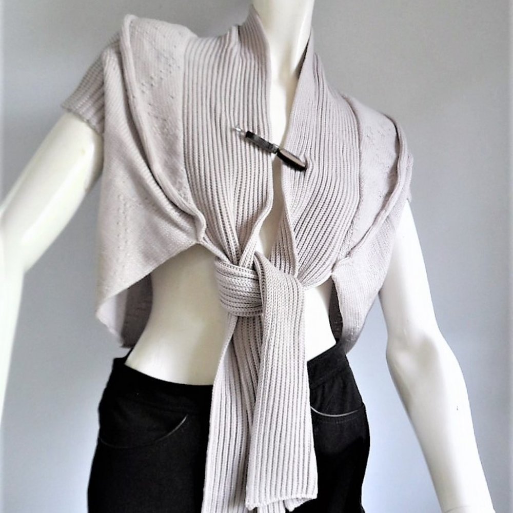 CONCEPT CREA SWEATER  98% WOOL, 2% ELITE, NWT